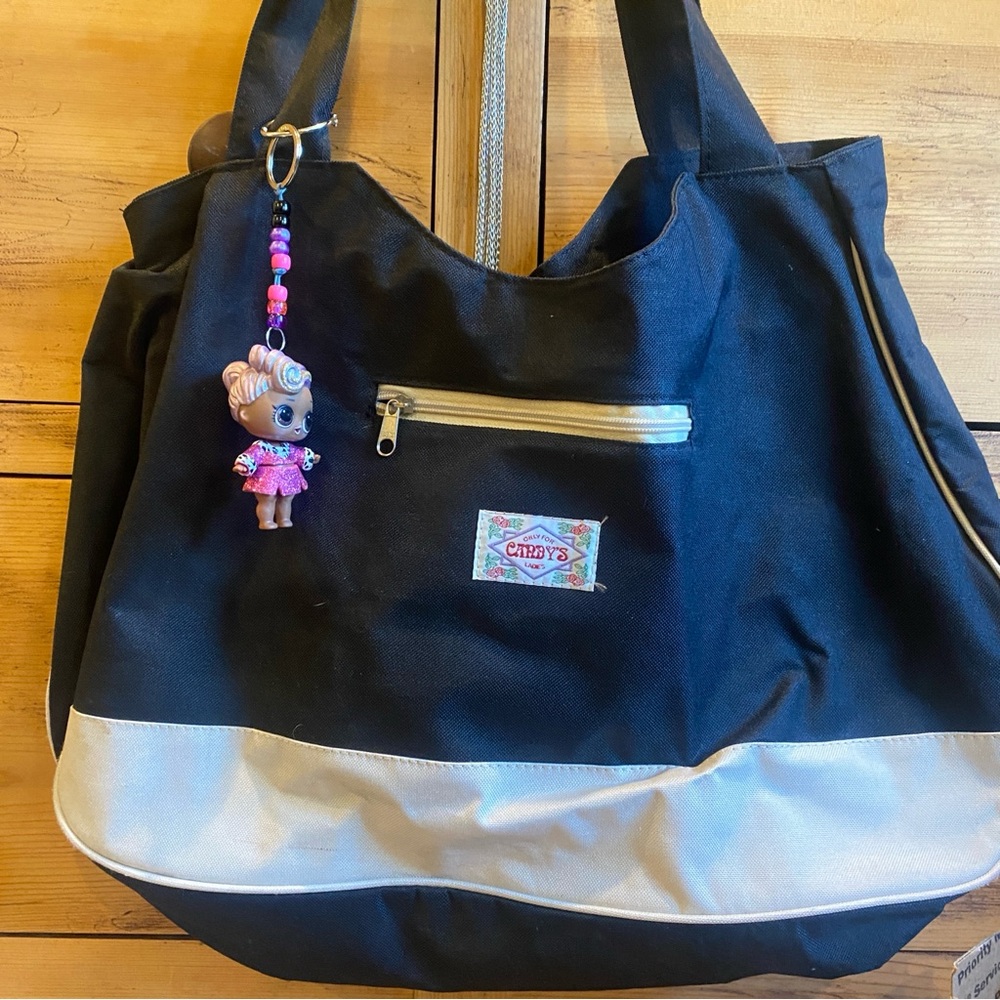 Bag, Vintage Candy’s Shoulder